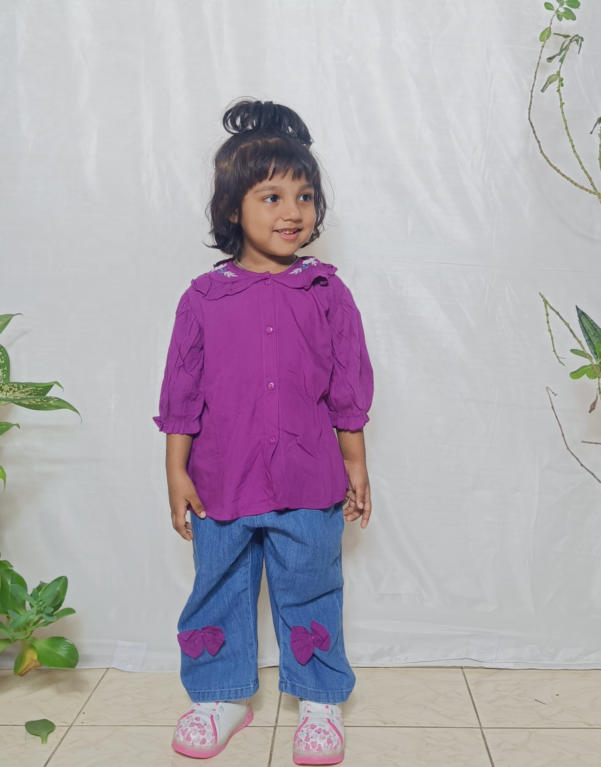 বেগুনি টপস & জিন্স প্যান্ট সেট ( ব্যান্ড এম্ব্রোডারি সহ )